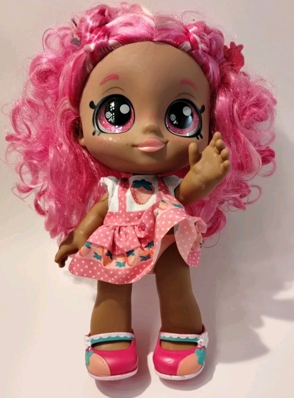 Kindi Kids Scented Sisters 10" Play Doll BERRI D'LISH Strawberry Blossom Scent